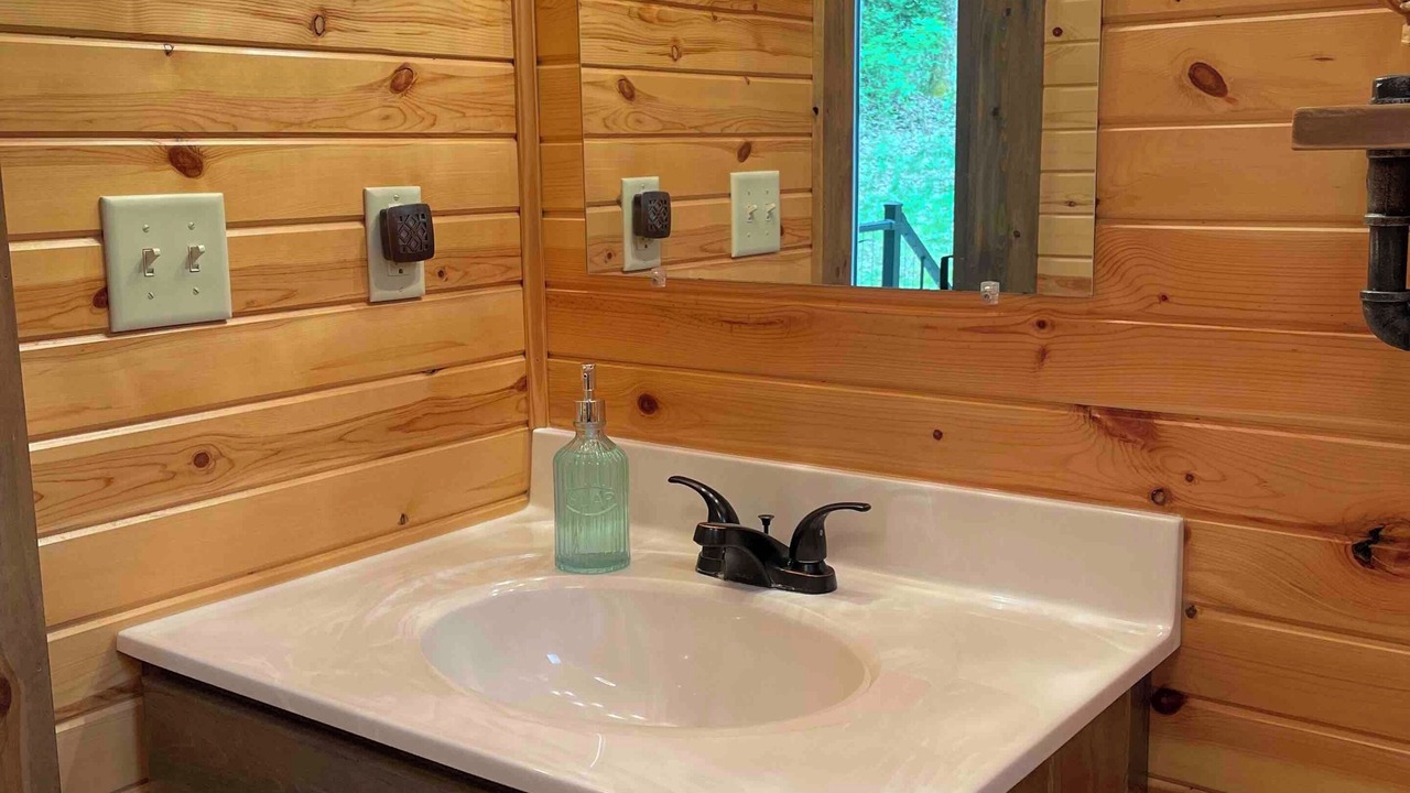 Photo of Bathroom in Perrysville
