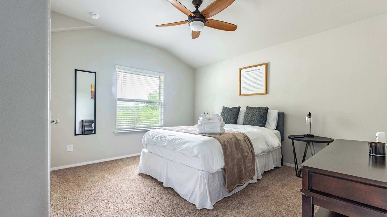 Photo of Bedroom in Lago Vista