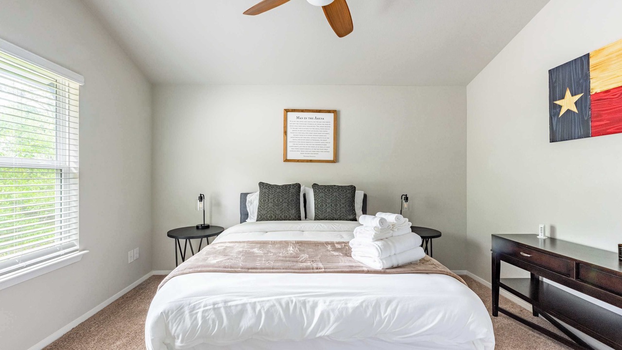 Photo of Bedroom in Lago Vista