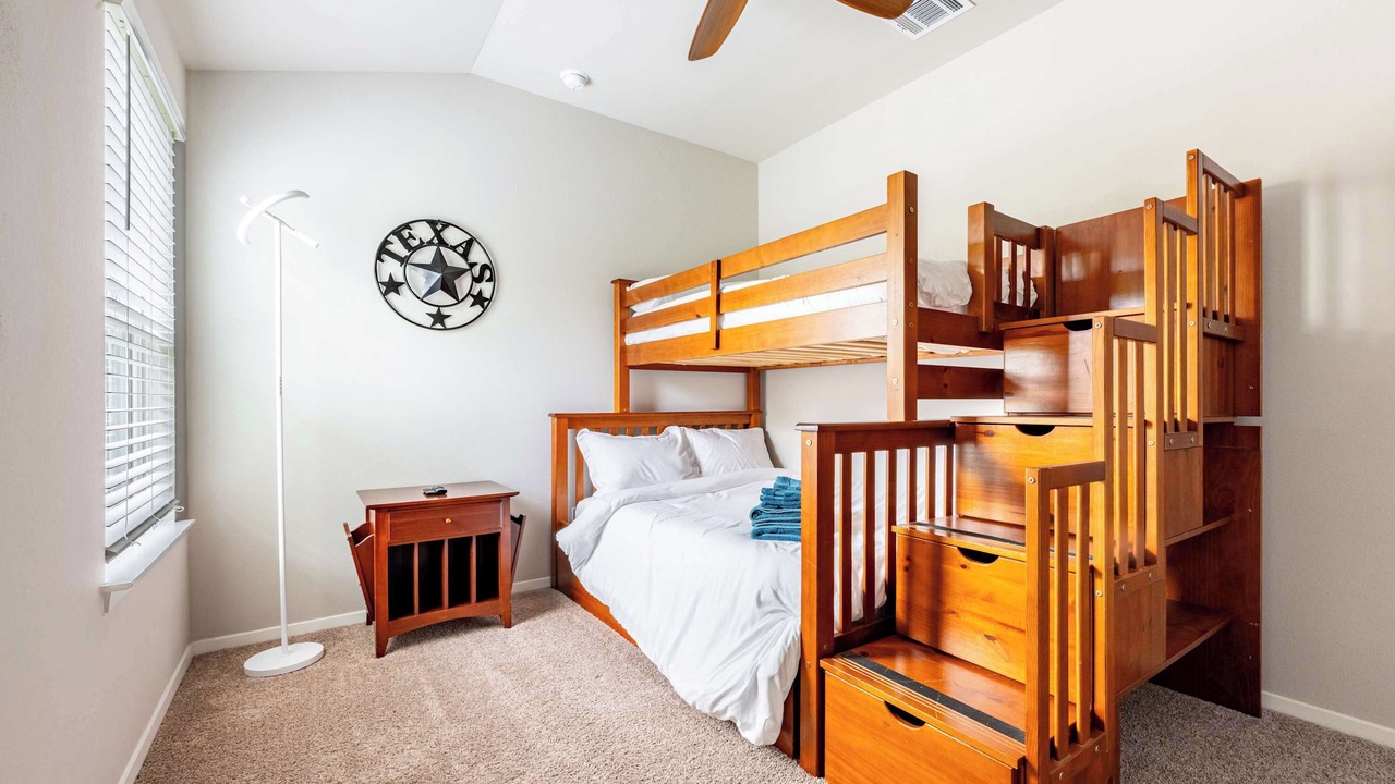 Photo of Bedroom in Lago Vista