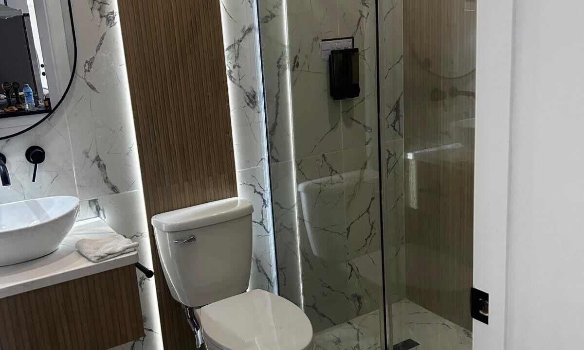 Photo of Bathroom in Bridgeview