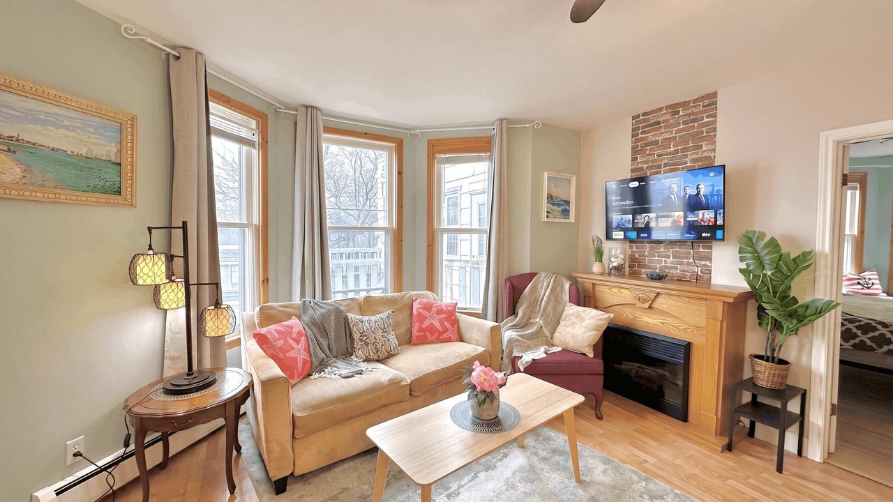 Photo of Livingroom in Bridgewater
