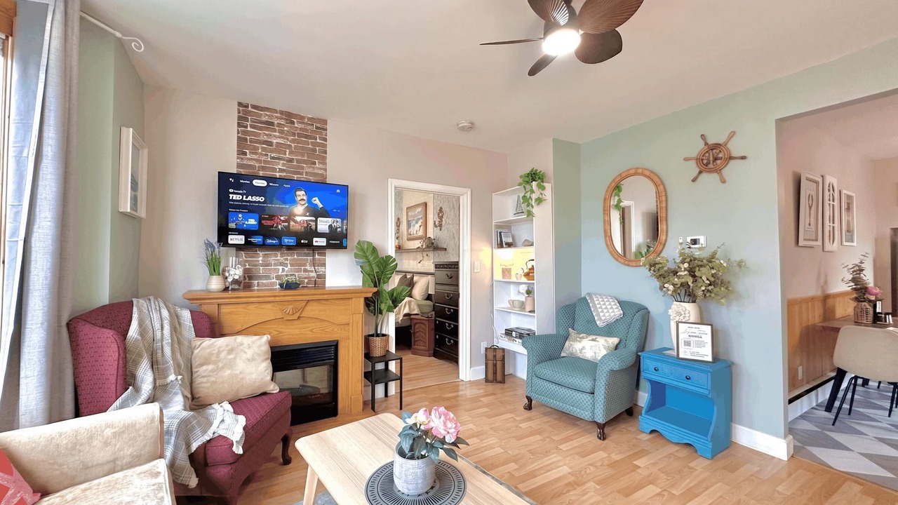Photo of Livingroom in Bridgewater