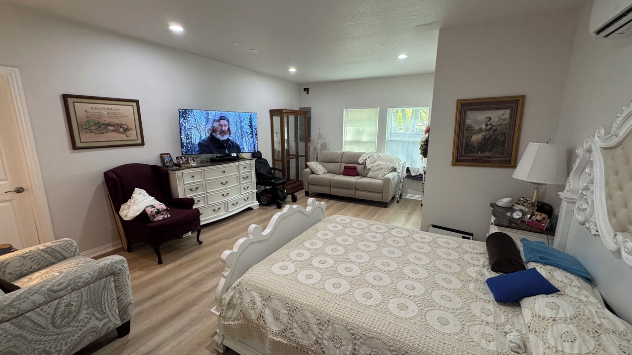 Photo of Bedroom in Waxahachie