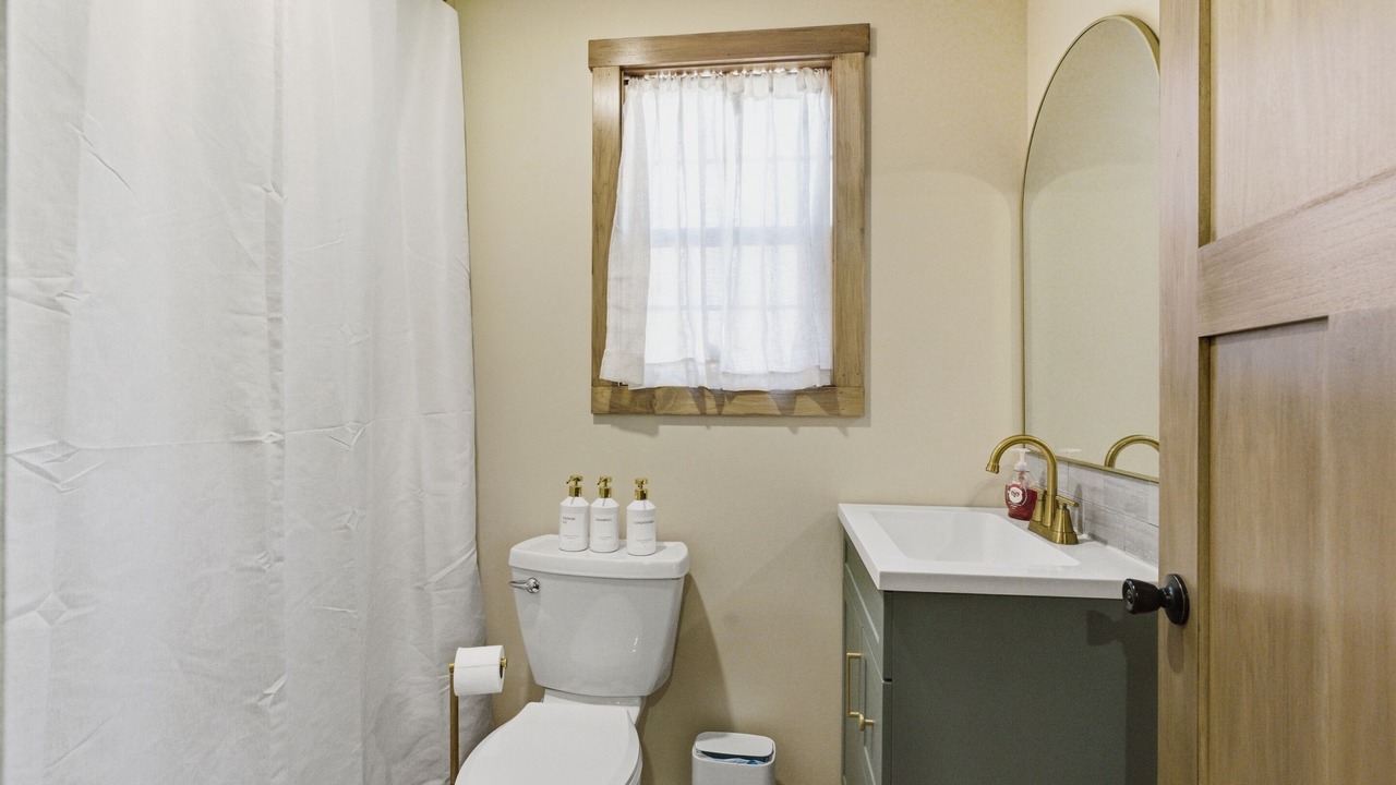 Photo of Bathroom in South Bloomingville