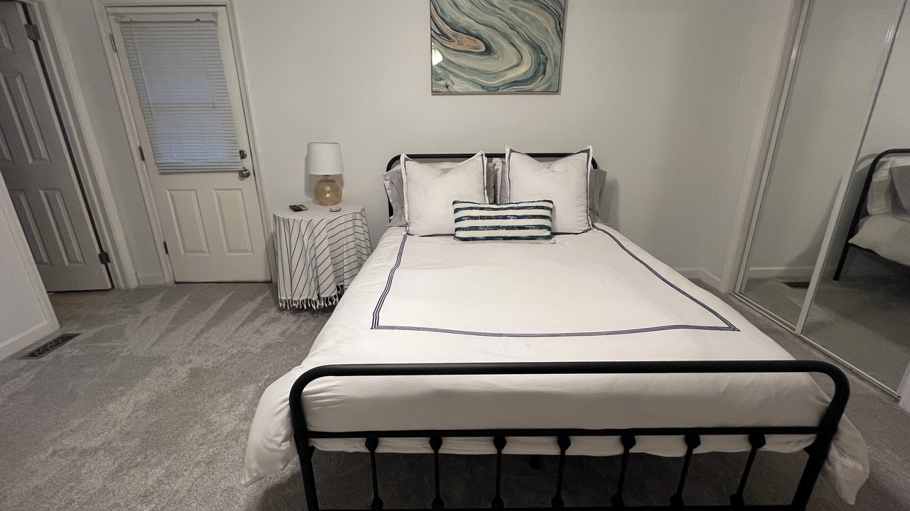 Photo of Bedroom in Elizabeth City
