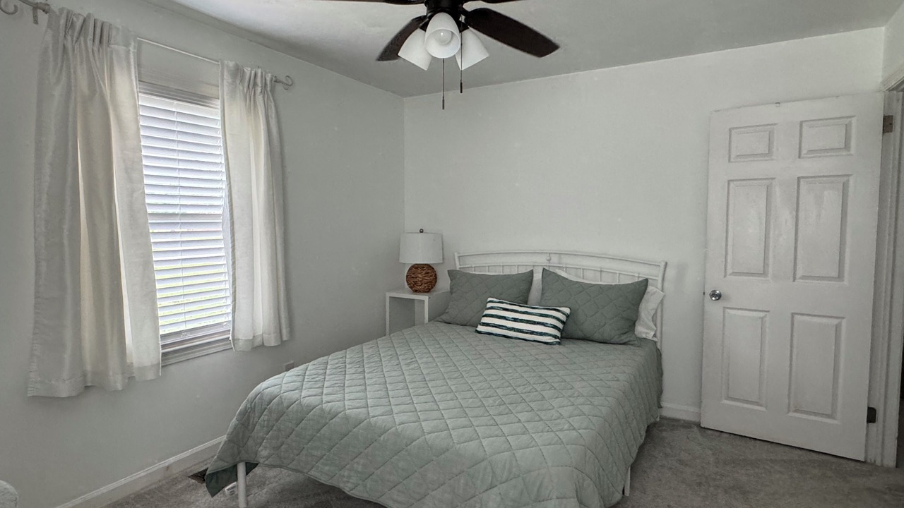 Photo of Bedroom in Elizabeth City