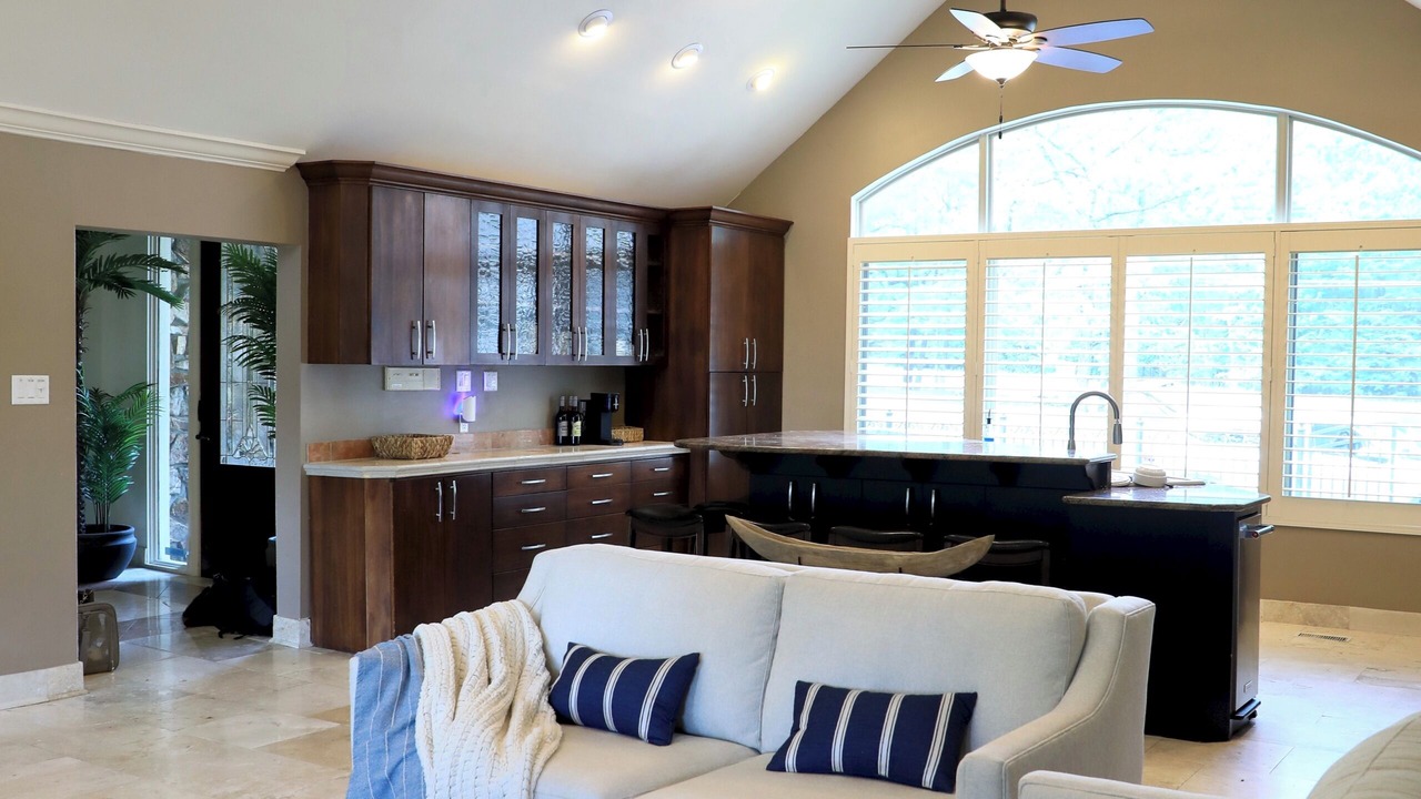 Photo of Livingroom in Mid America