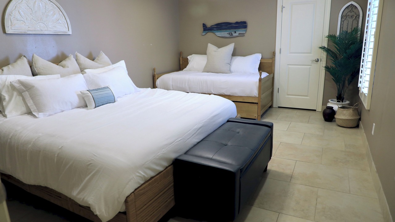 Photo of Bedroom in Mid America
