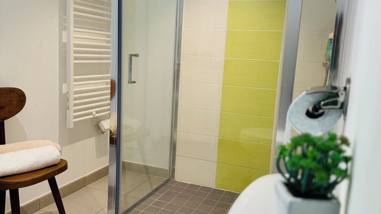 Photo of Bathroom in La Roche-sur-Yon
