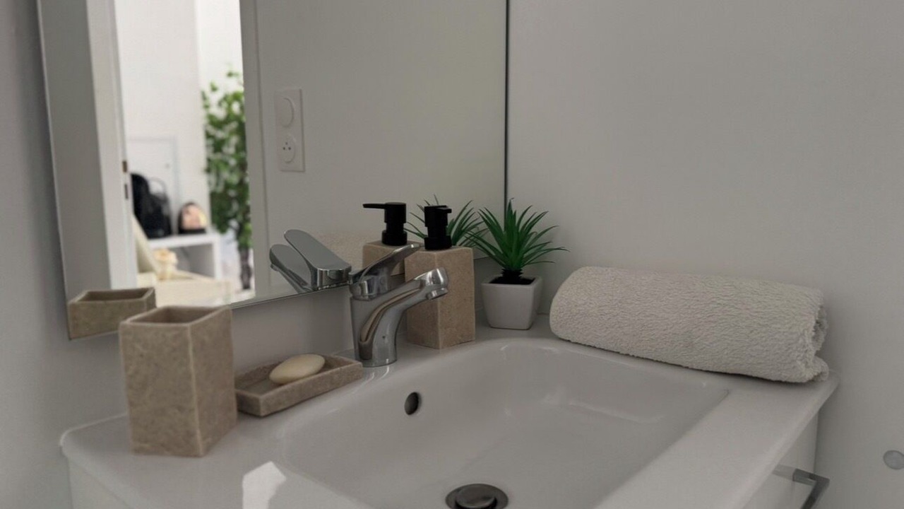 Photo of Bathroom in La Roche-sur-Yon