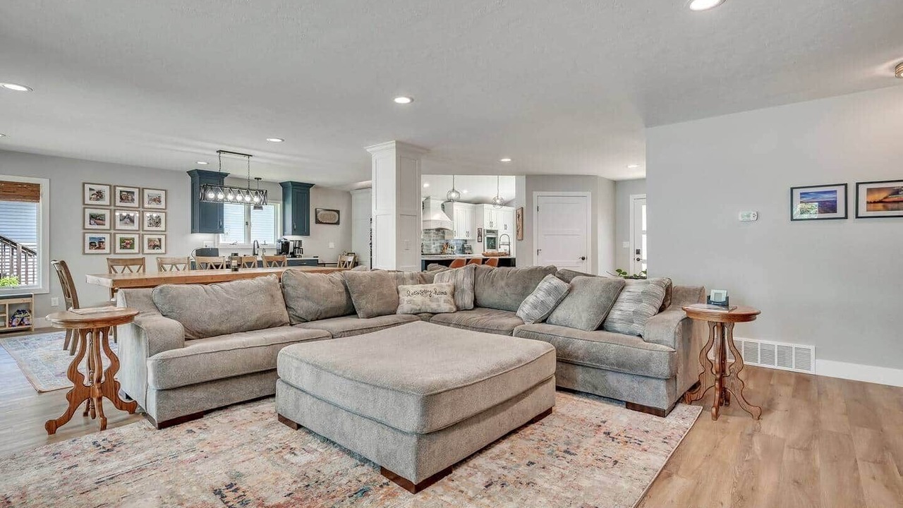 Photo of Livingroom in Spirit Lake