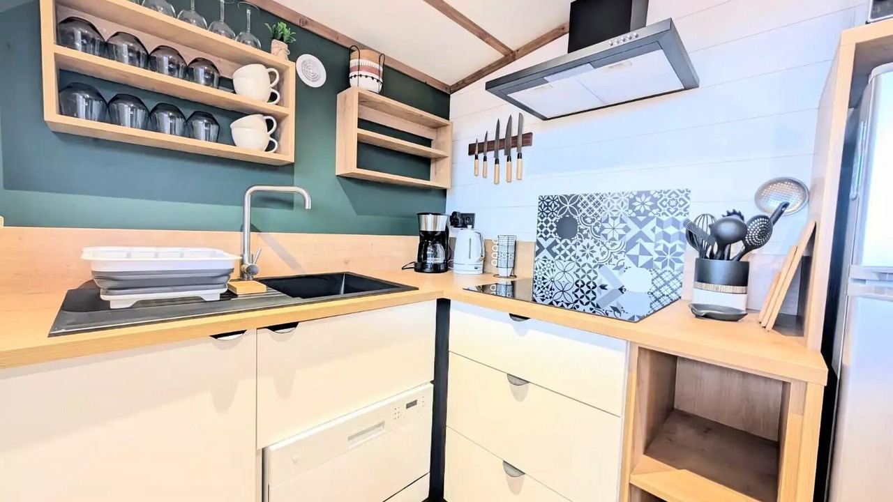 Photo of Kitchen in Sainte-Cecile-Plage