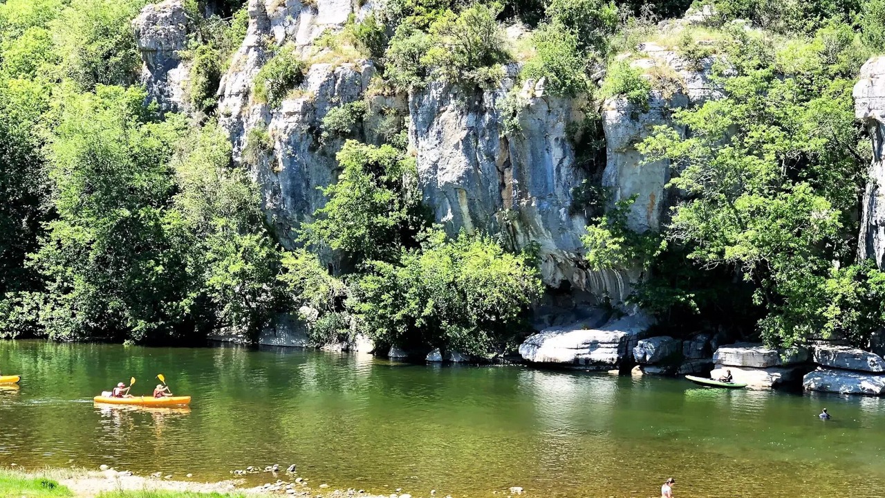 Photo of Others in Casteljau