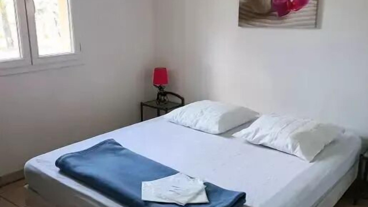 Photo of Bedroom in Grospierres