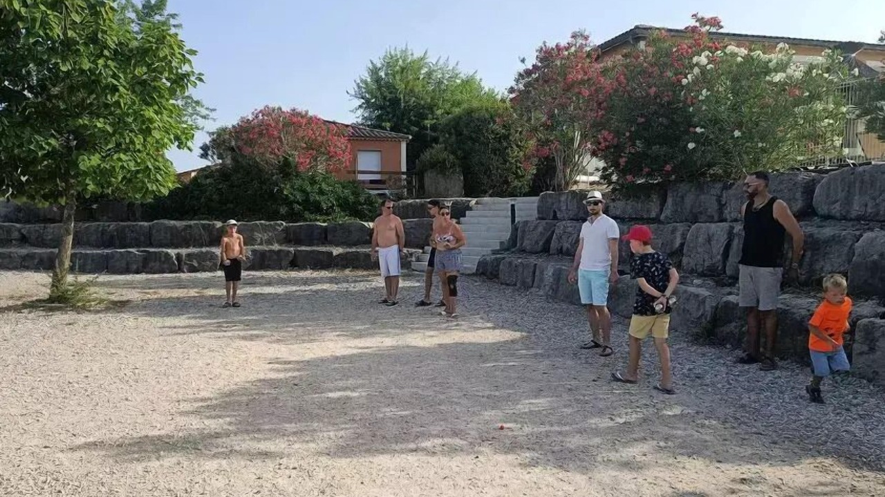 Photo of Outdoor in Grospierres