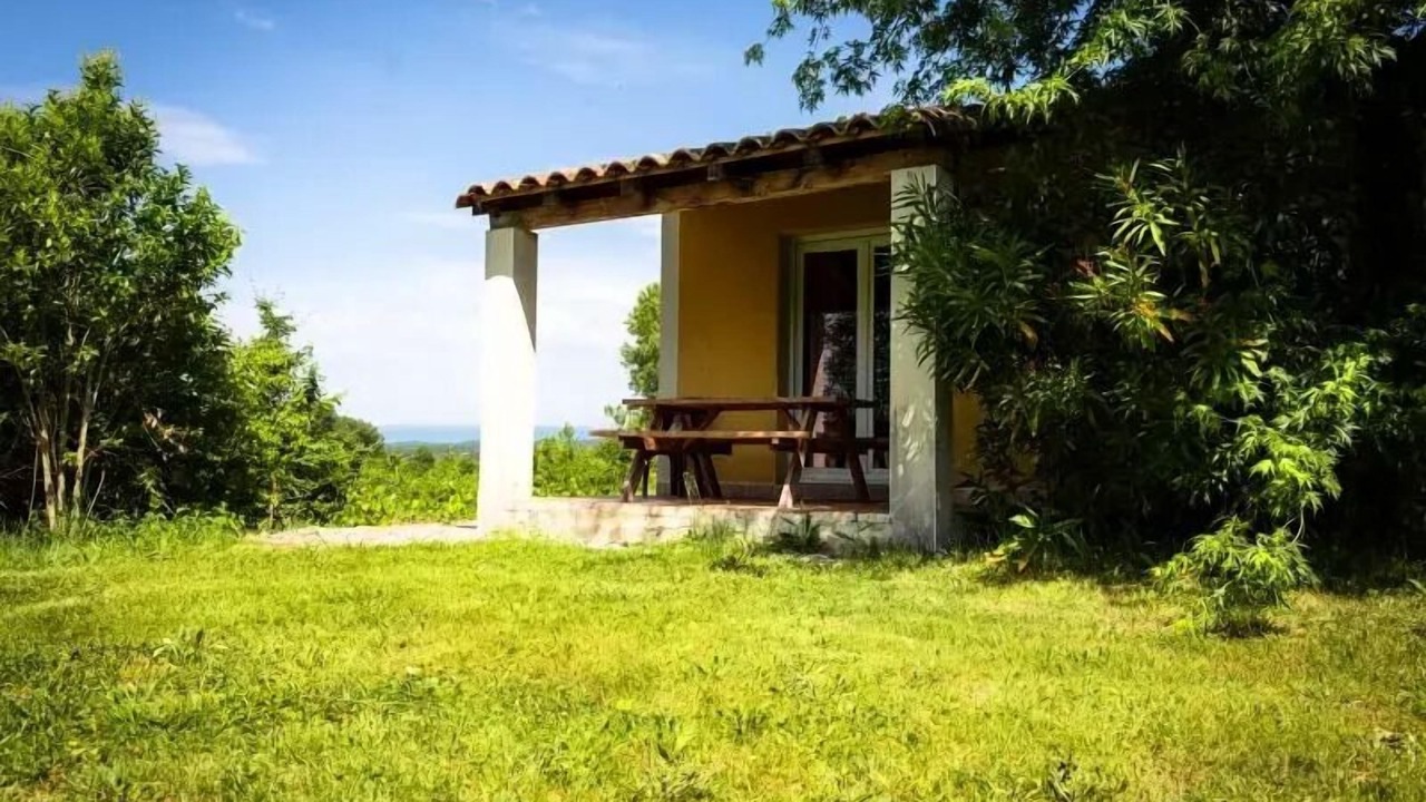 Photo of Outdoor in Grospierres