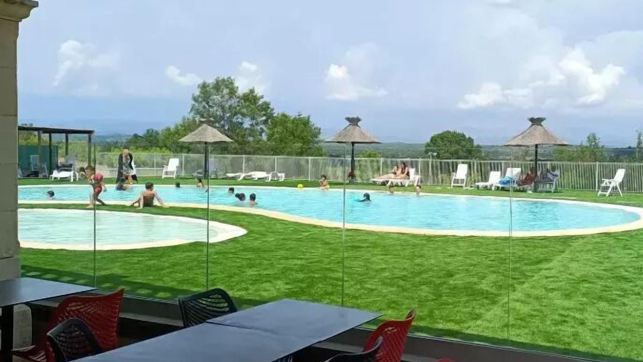 Photo of Outdoor in Grospierres