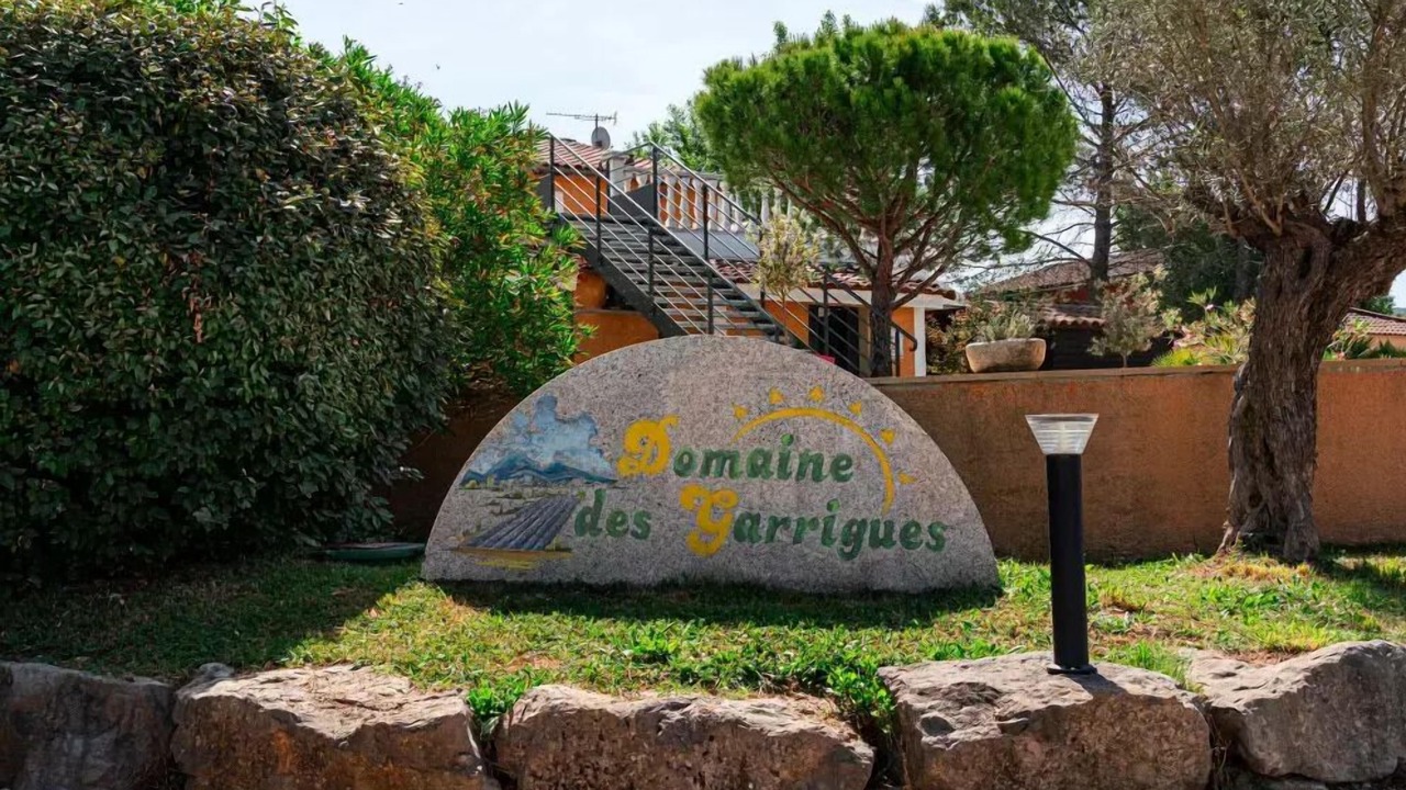Photo of Outdoor in Grospierres