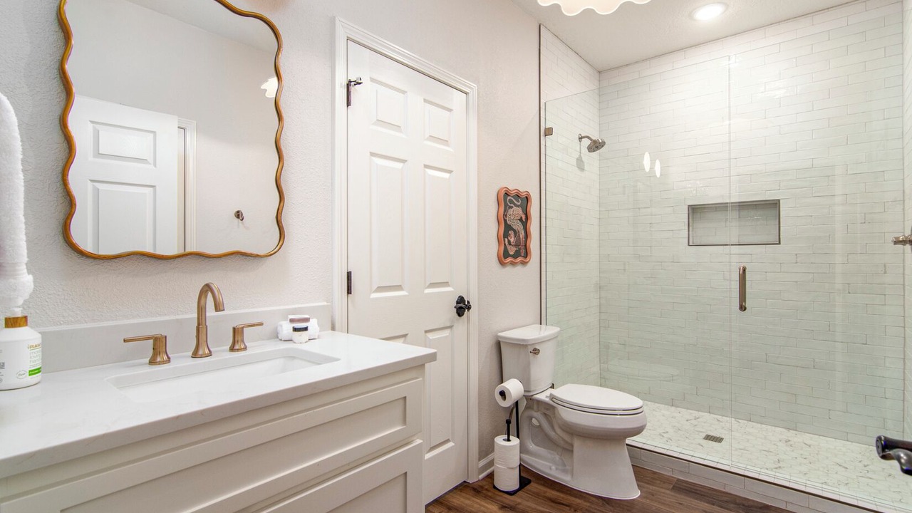Photo of Bathroom in Hot Springs Village