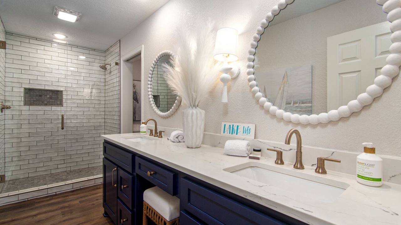 Photo of Bathroom in Hot Springs Village