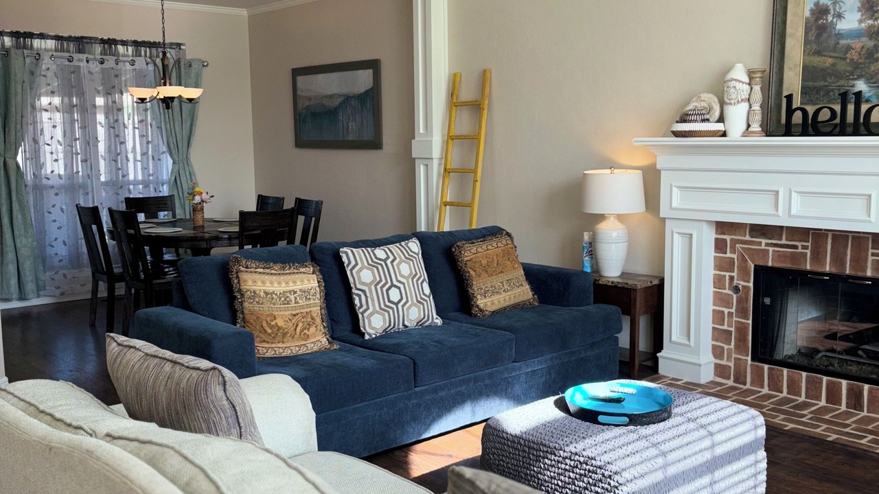 Photo of Livingroom in Edmond