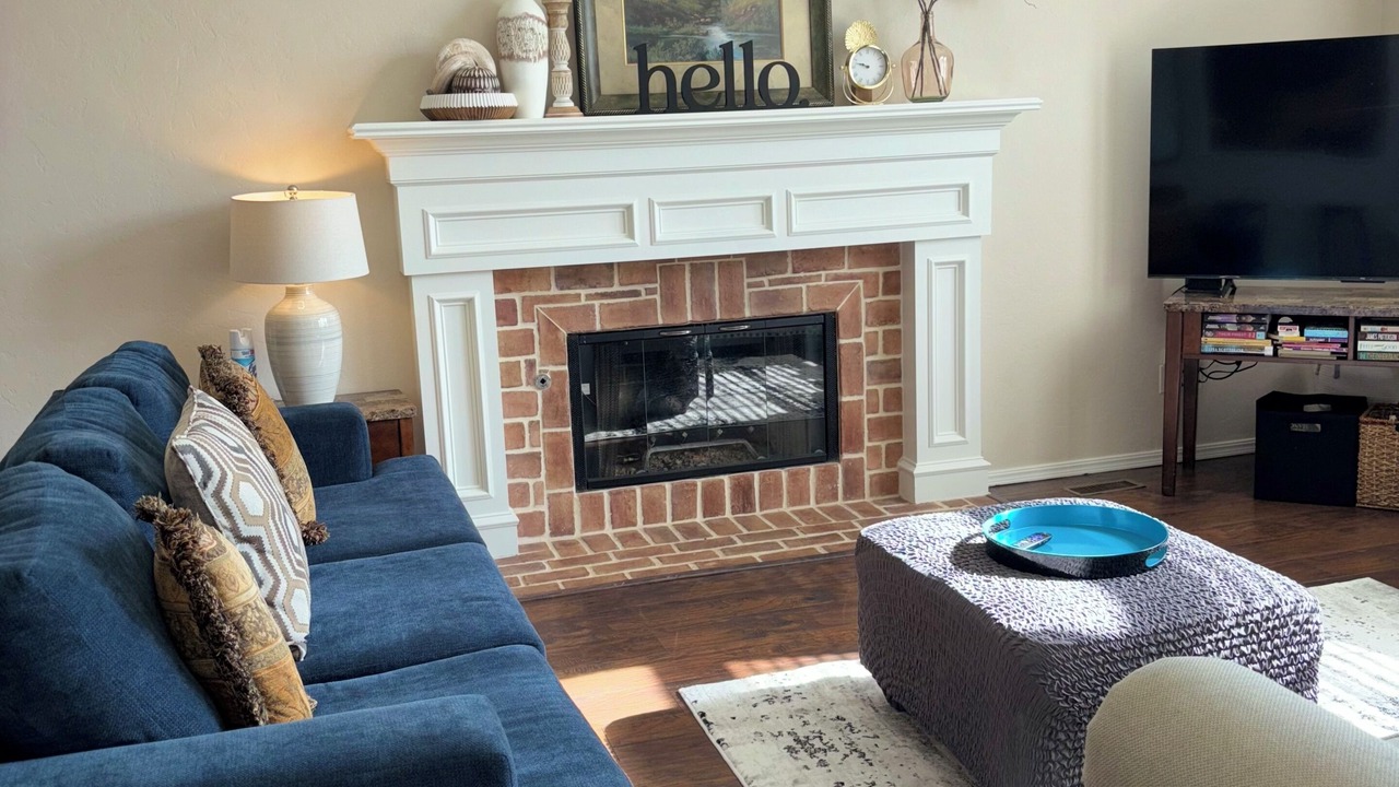 Photo of Livingroom in Edmond