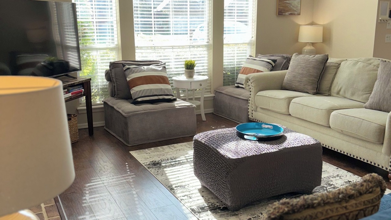 Photo of Livingroom in Edmond