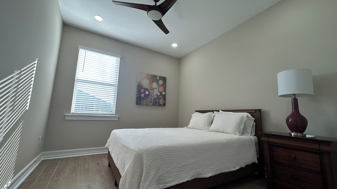 Photo of Bedroom in Deep Creek