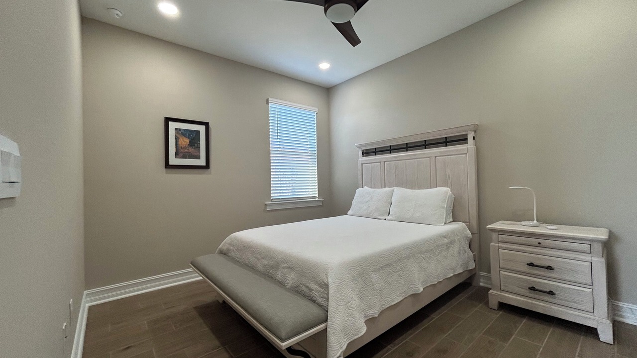 Photo of Bedroom in Deep Creek