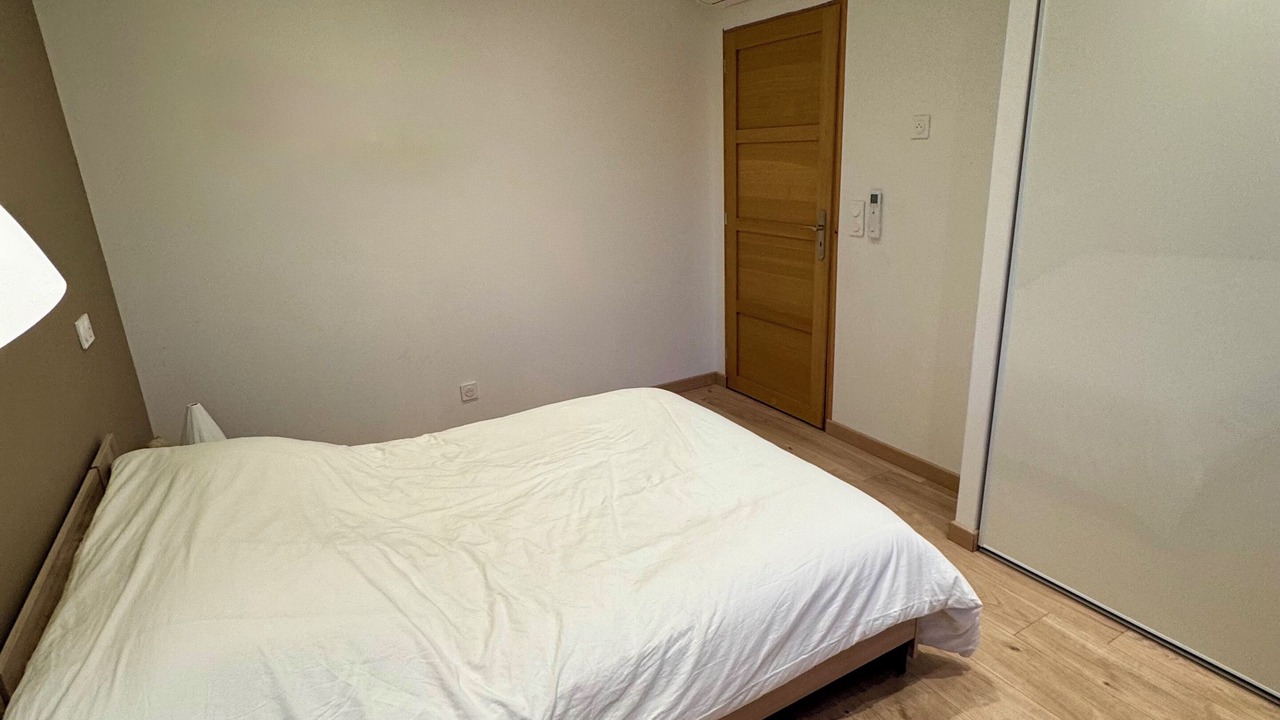 Photo of Bedroom in Drumettaz-Clarafond