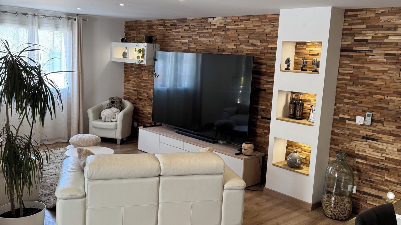 Photo of Livingroom in Drumettaz-Clarafond