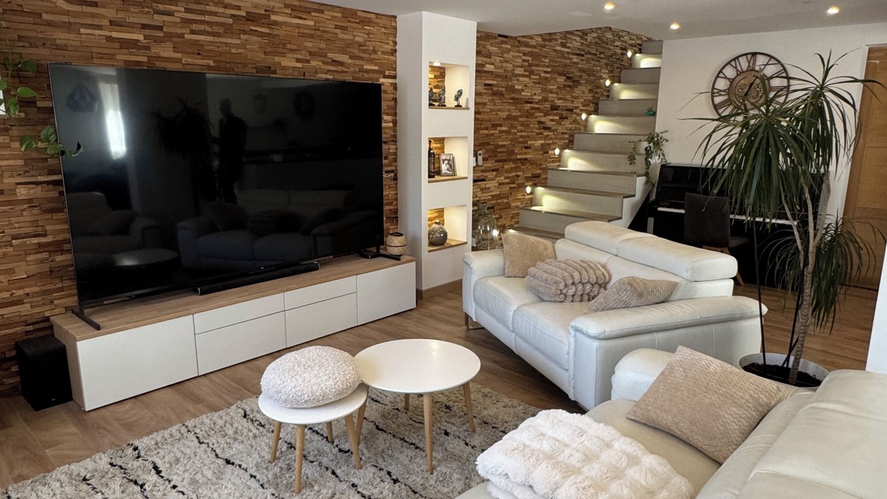 Photo of Livingroom in Drumettaz-Clarafond