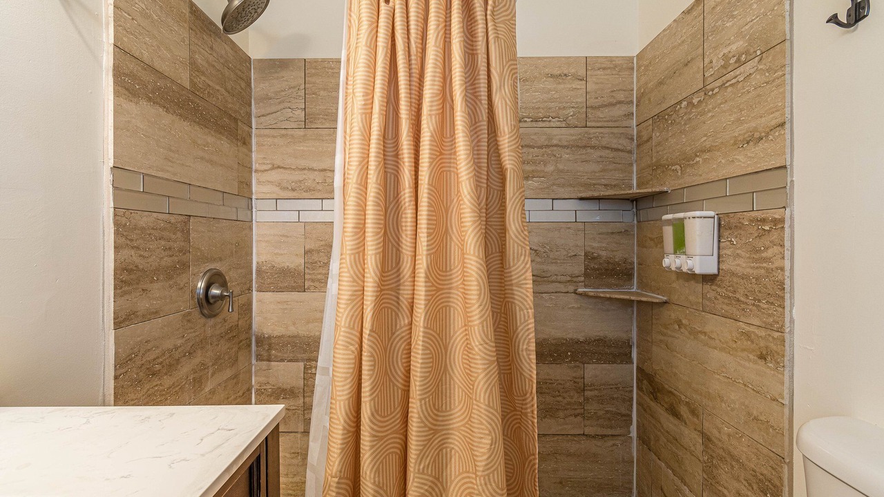 Photo of Bathroom in Mahncke Park