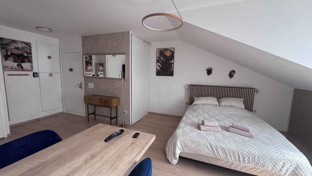 Photo of Bedroom in Villiers-le-Bel