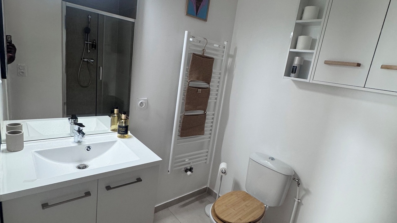 Photo of Bathroom in Villiers-le-Bel