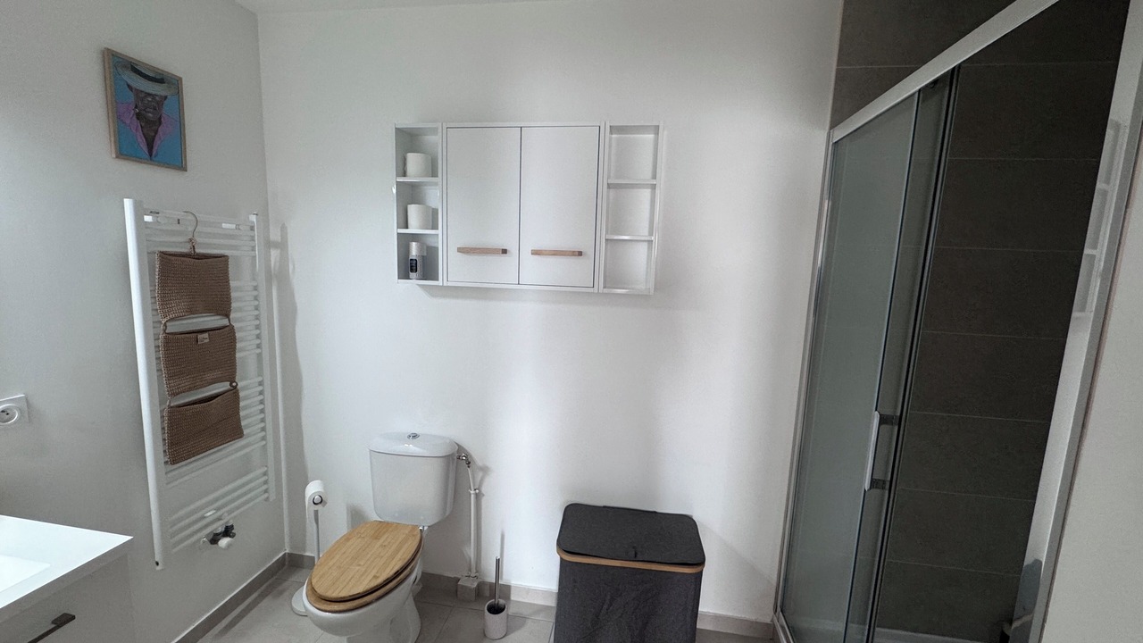 Photo of Bathroom in Villiers-le-Bel