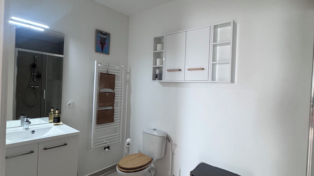 Photo of Bathroom in Villiers-le-Bel
