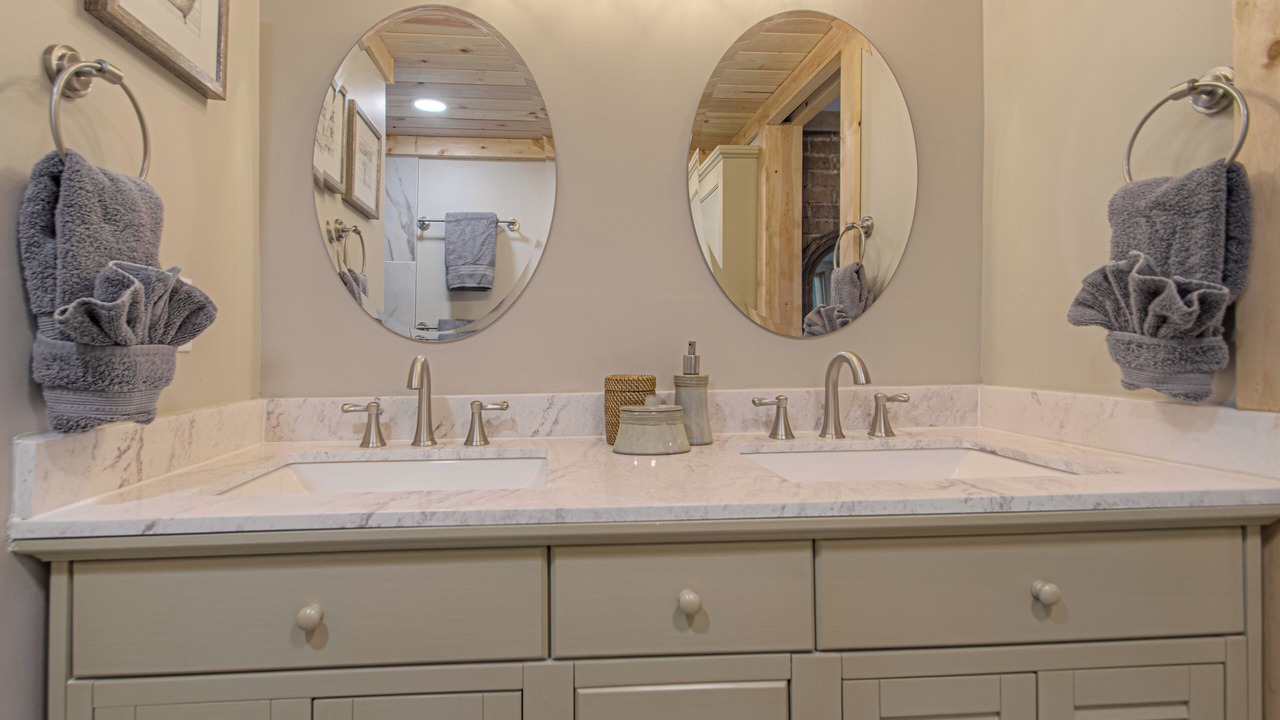 Photo of Bathroom in Paola