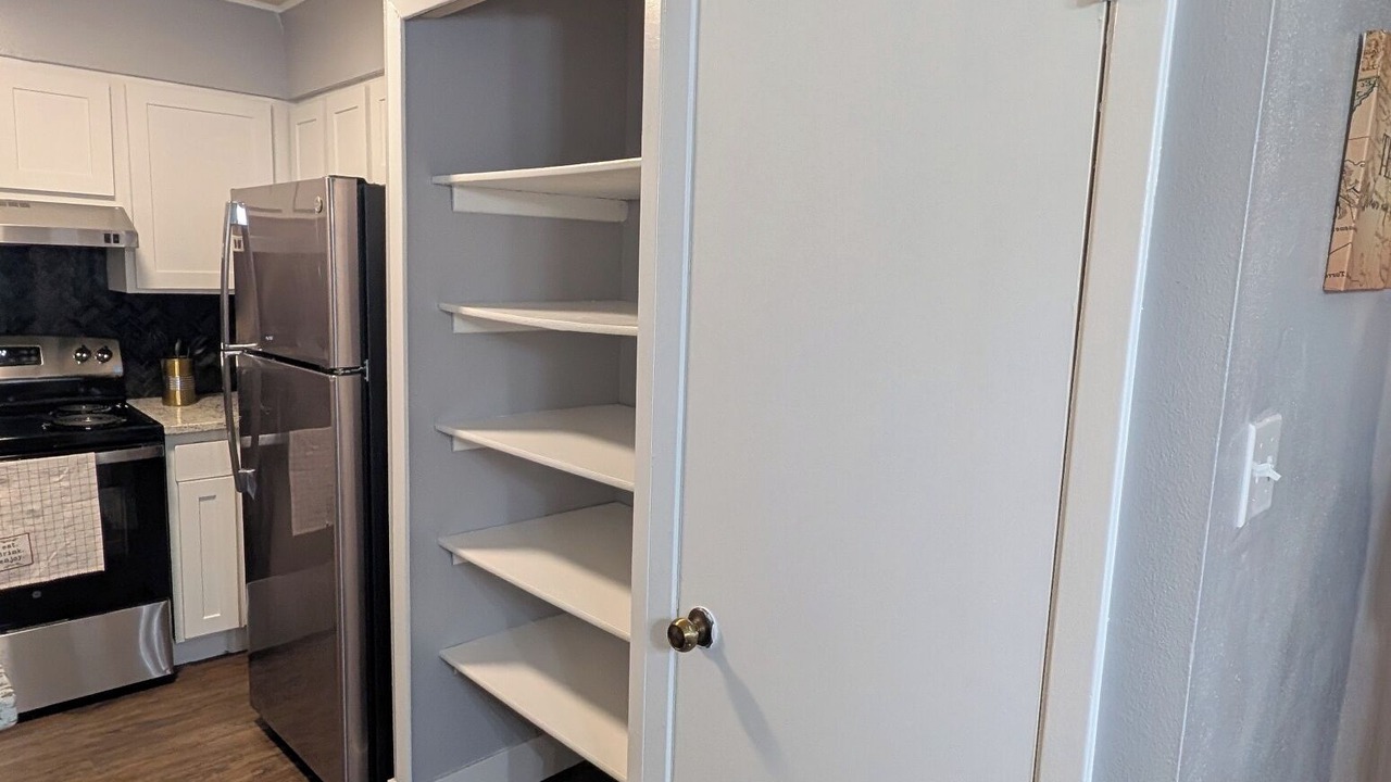 Photo of Kitchen in Northwest Los Angeles Heights