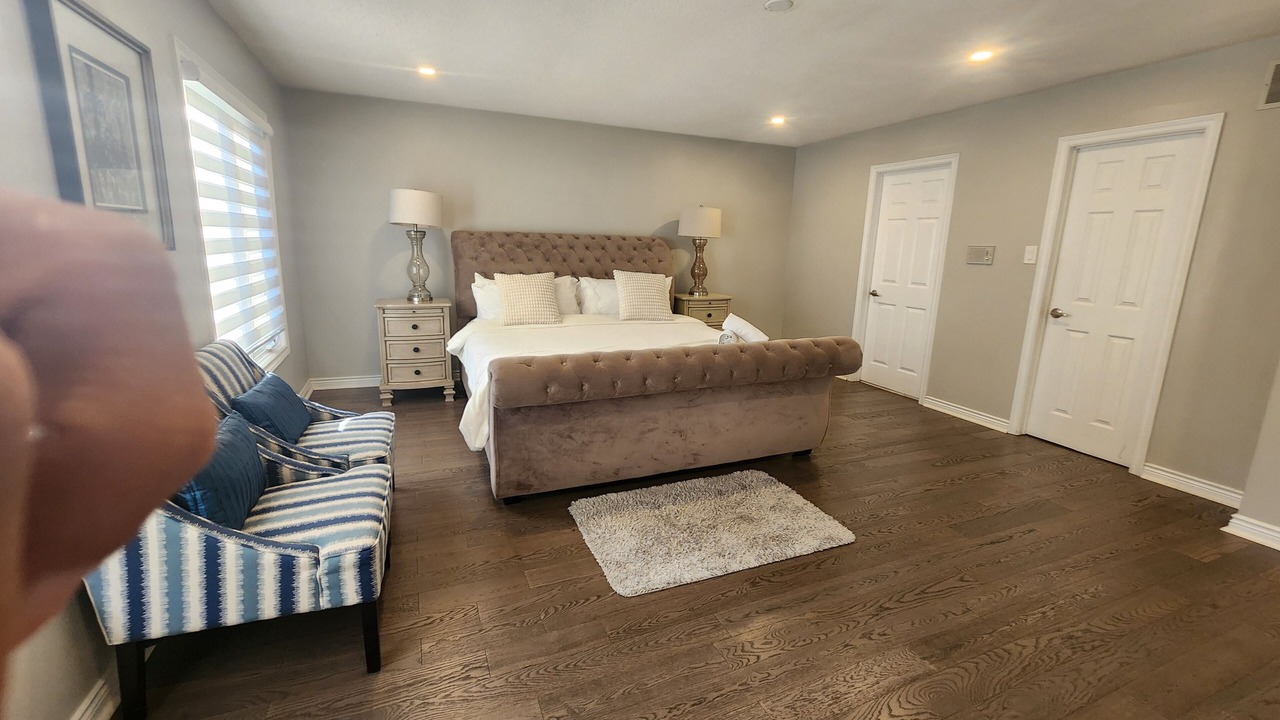 Photo of Bedroom in Erin Mills