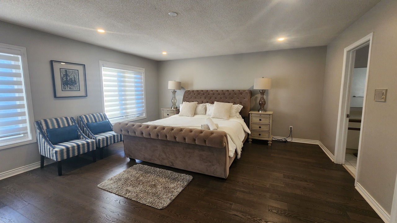 Photo of Bedroom in Erin Mills