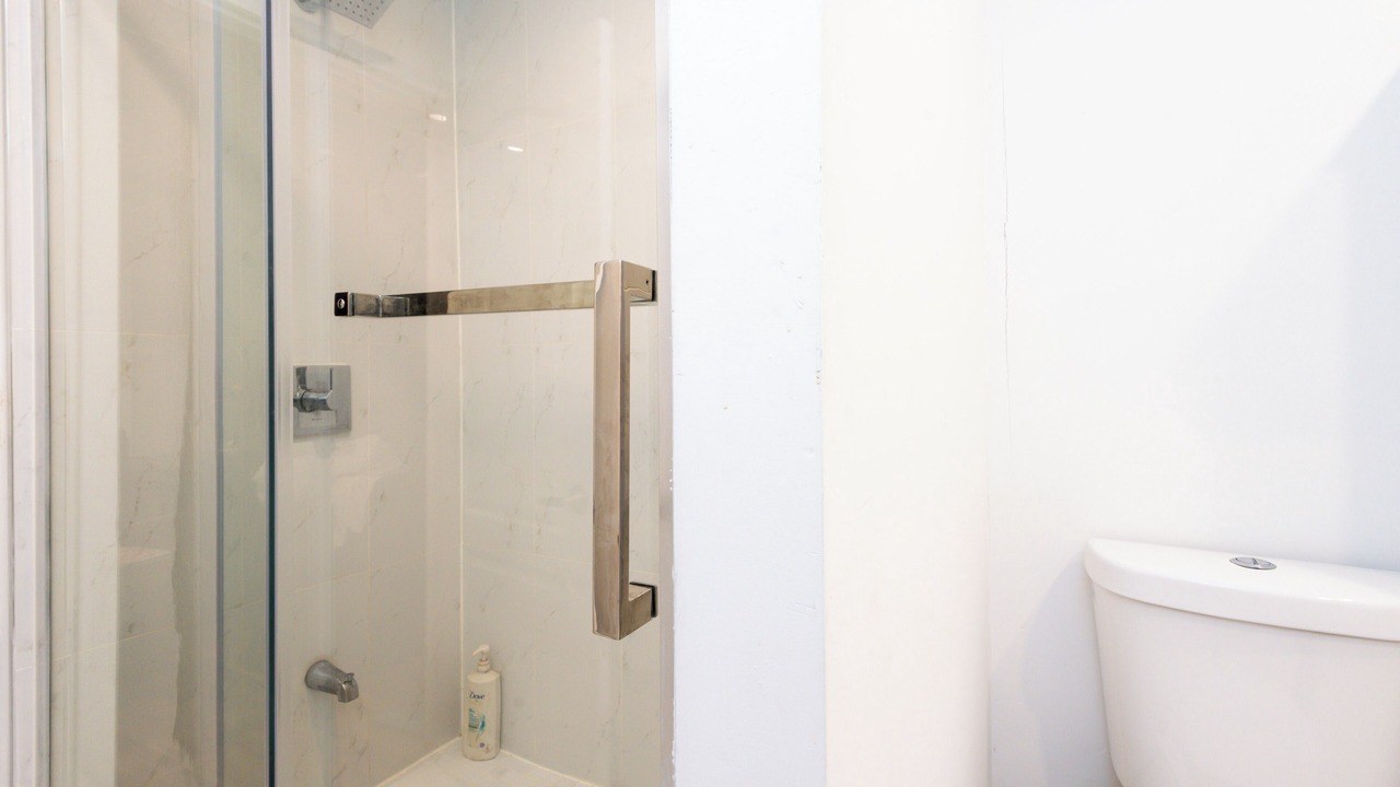 Photo of Bathroom in Erin Mills