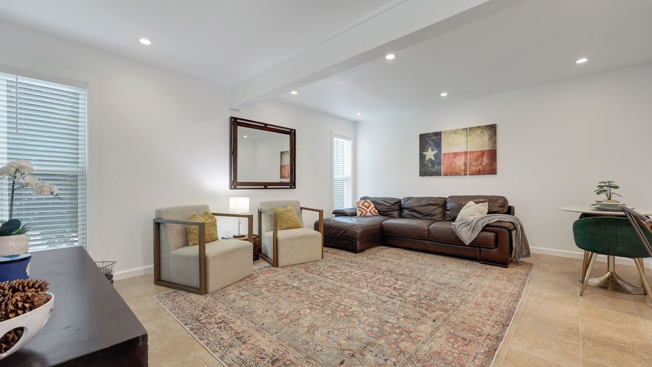 Photo of Livingroom in Austin