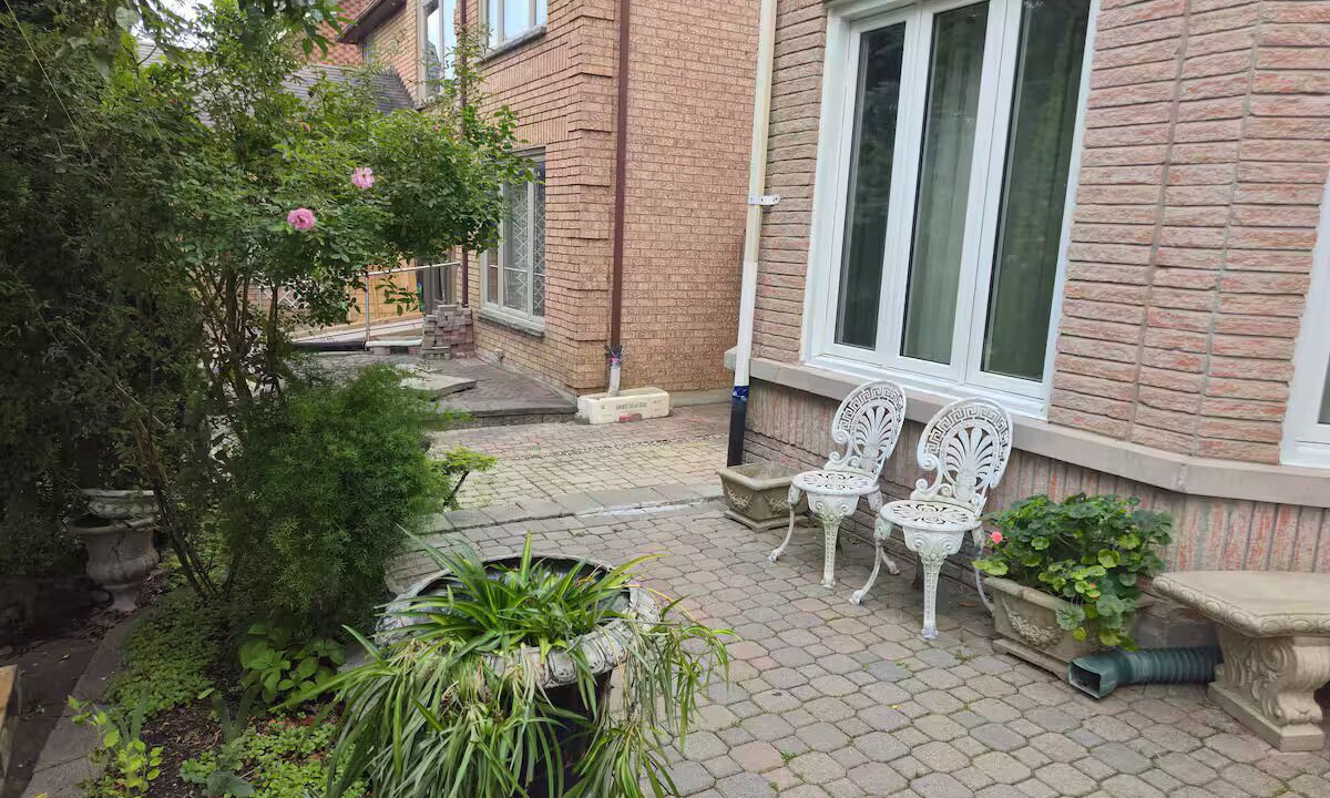 Photo of Patio Balcony in Richmond Hill
