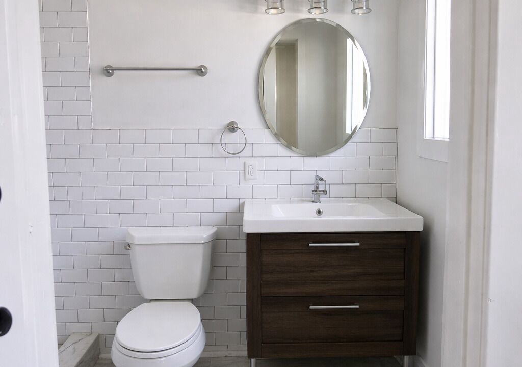 Photo of Bathroom in College Park