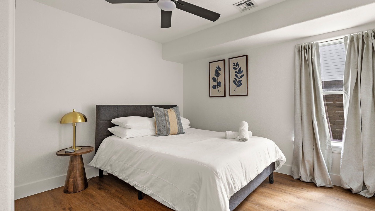 Photo of Bedroom in Montopolis