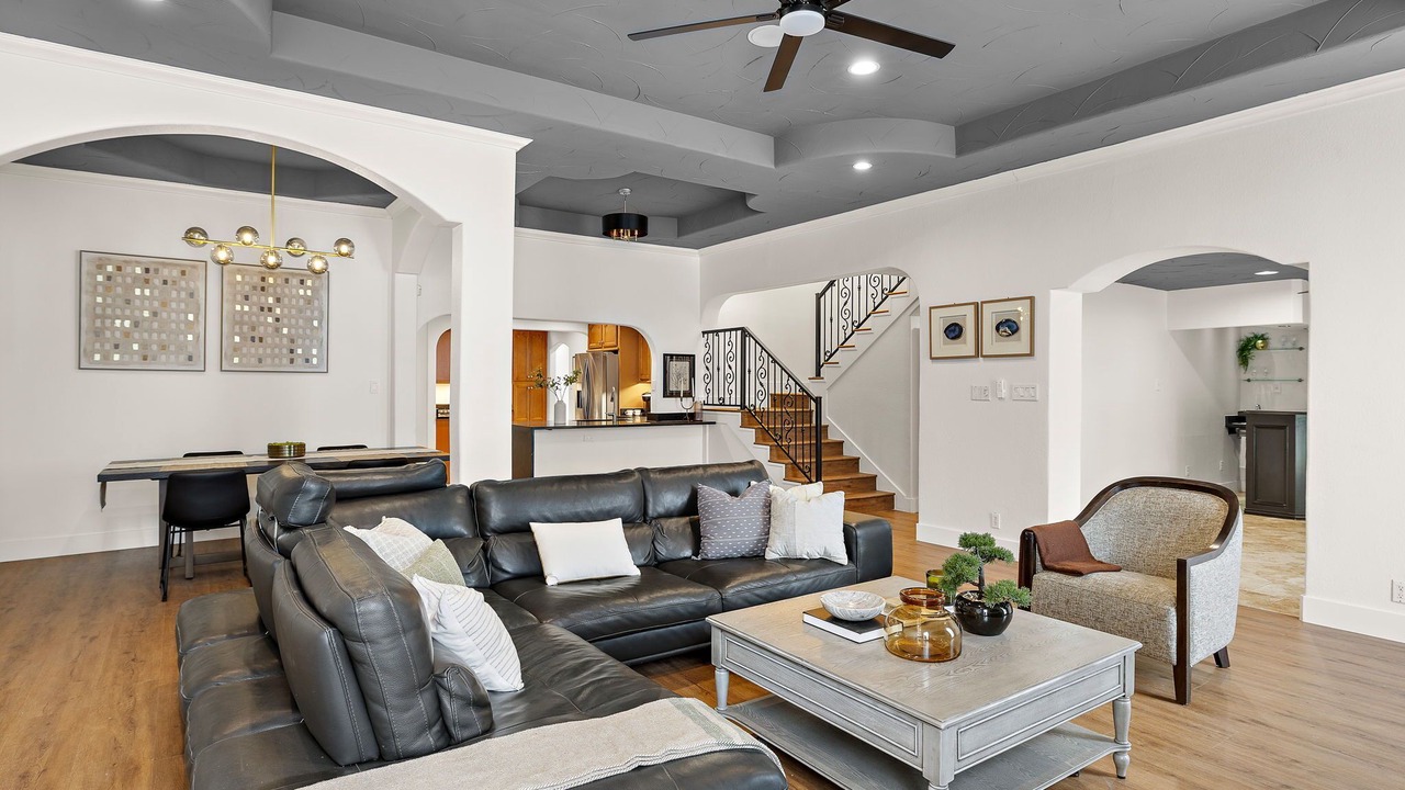 Photo of Livingroom in Montopolis
