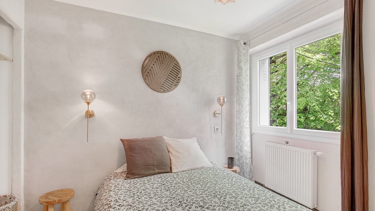 Photo of Bedroom in Chabestan