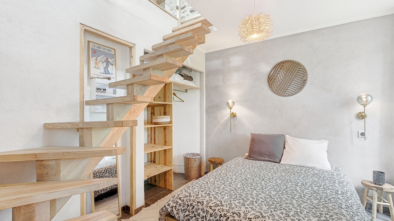 Photo of Bedroom in Chabestan